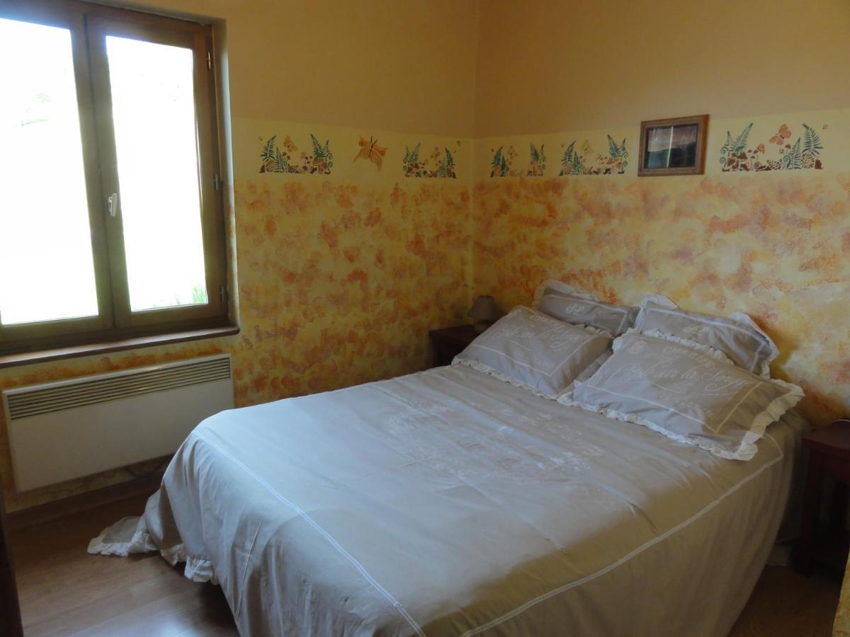 Les Tinons Holiday home *