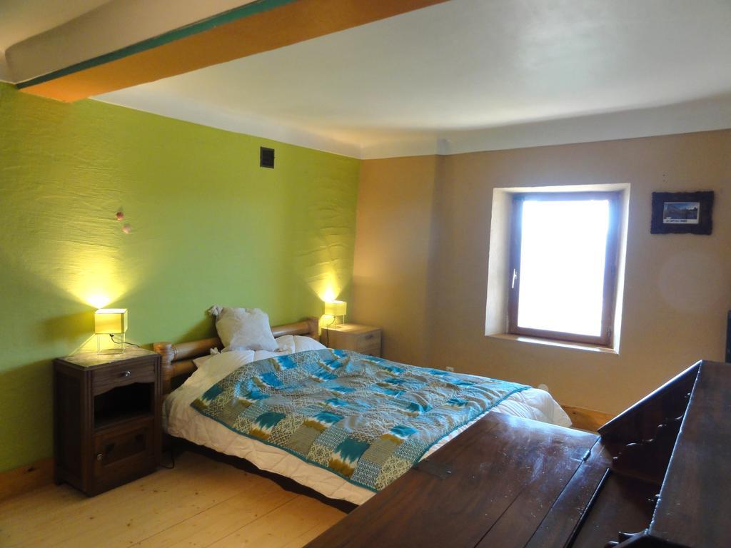 Holiday home Les Tinons *
